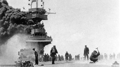 Yorktown in brand geschoten bij slag om Midway
