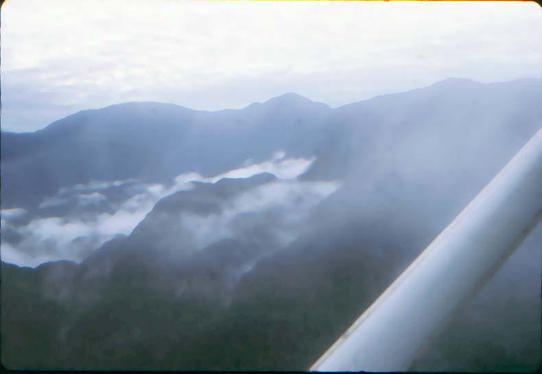 BD/37/24 - 
De Baliemvallei vanuit de de lucht.
