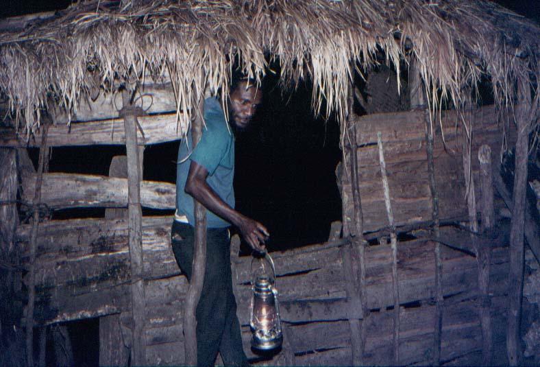 BD/37/157 - 
construction of cabins: Wamena 1
