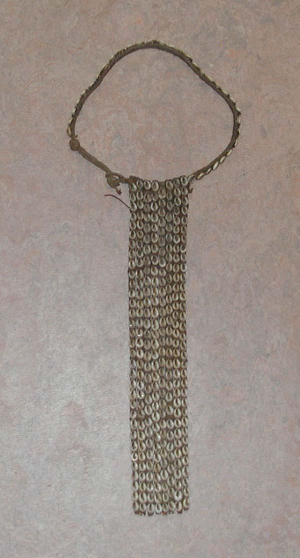 EA/41/53 - 
neck ornament 
