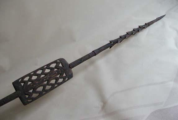 EA/59/57 - 
spear

