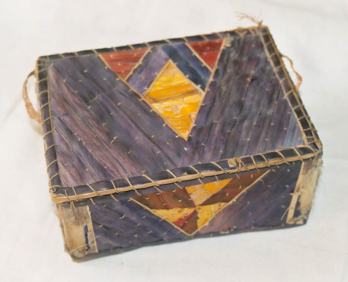 EA/114/13 -
box
