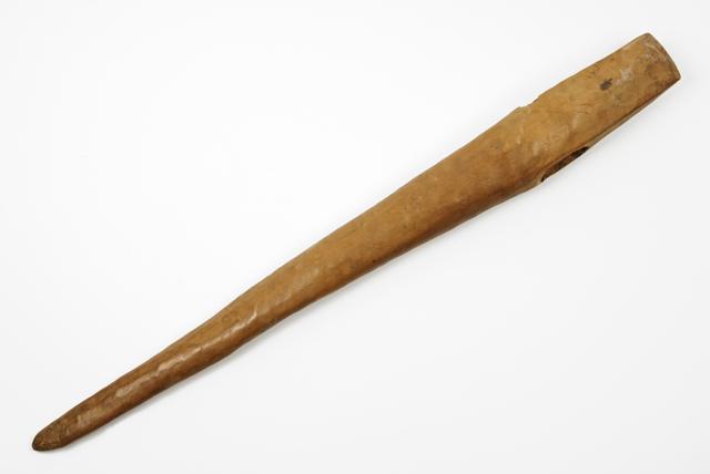 EA/149/5 - 
axe
