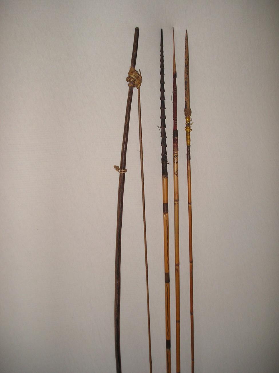 EA/149/6 - 
bow
