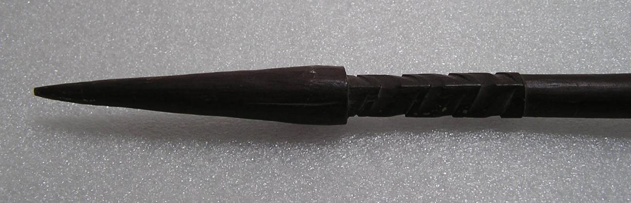 EA/135/2 - 
spear
