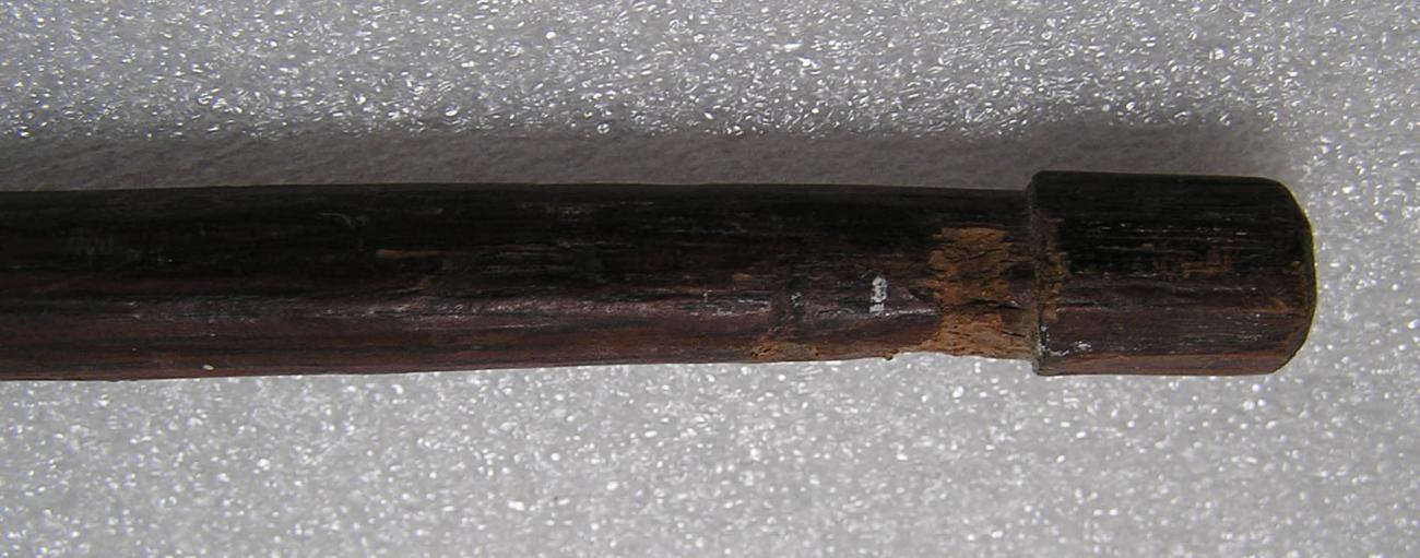 EA/135/4 - 
digging stick

