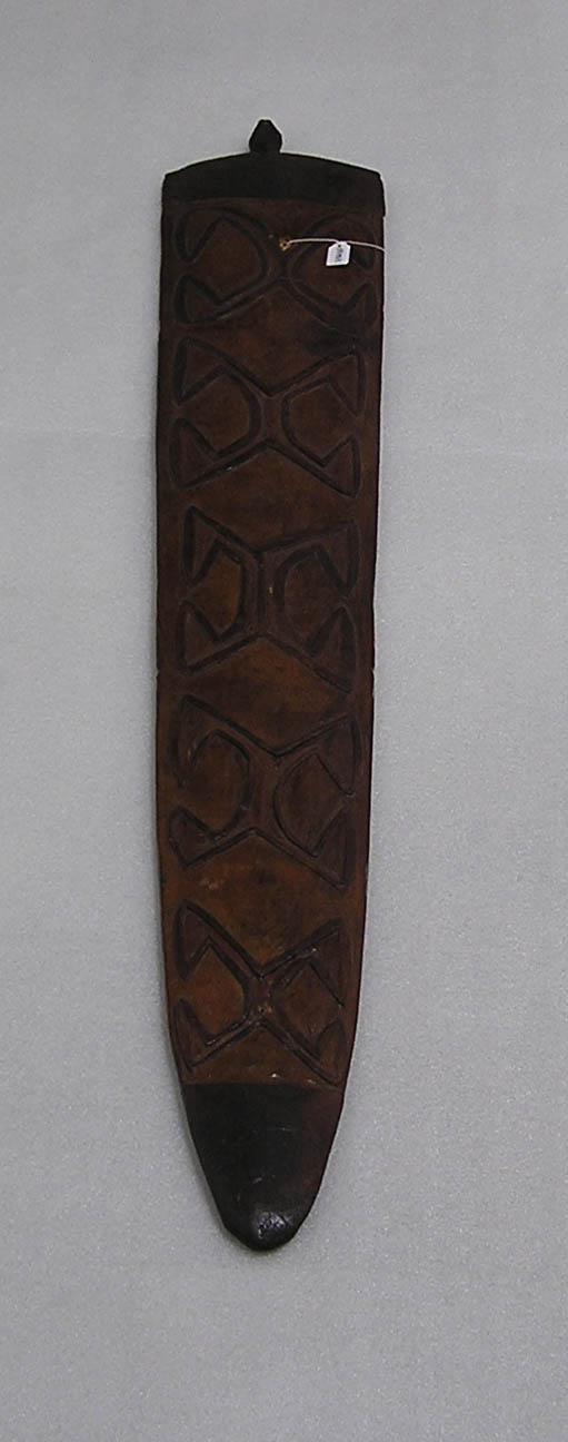 EA/135/5 - 
shield
