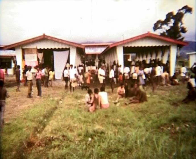 FI/40/28 -
Sentani / Wamena / Ilaga / Nabire