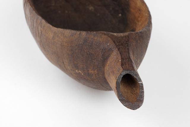 EA/139/17 - 
pitcher
