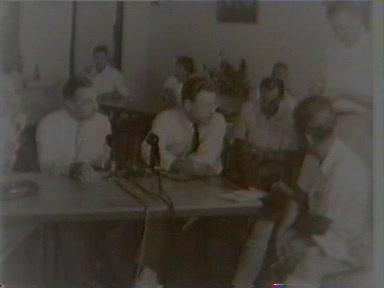 FI/1200/13 -
Rockefeller in Nieuw-Guinea