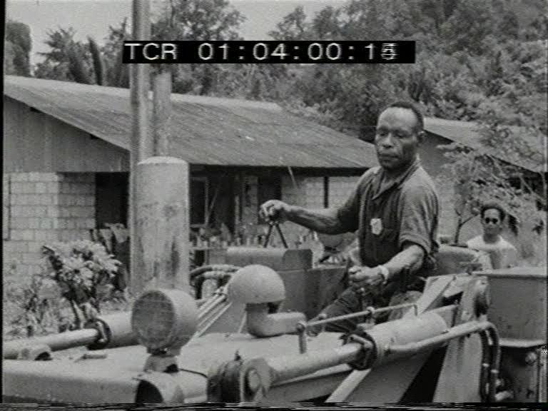 FI/1200/88 -
Reportage Anthony van Kampen 1: Installatie van de Nieuw-Guinea Raad