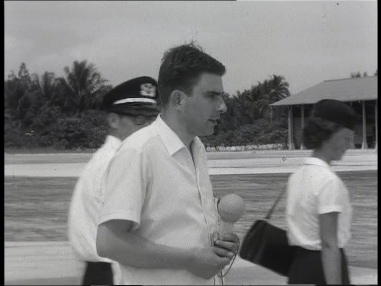 FI/1200/144 - 
Program greeting from New Guinea
