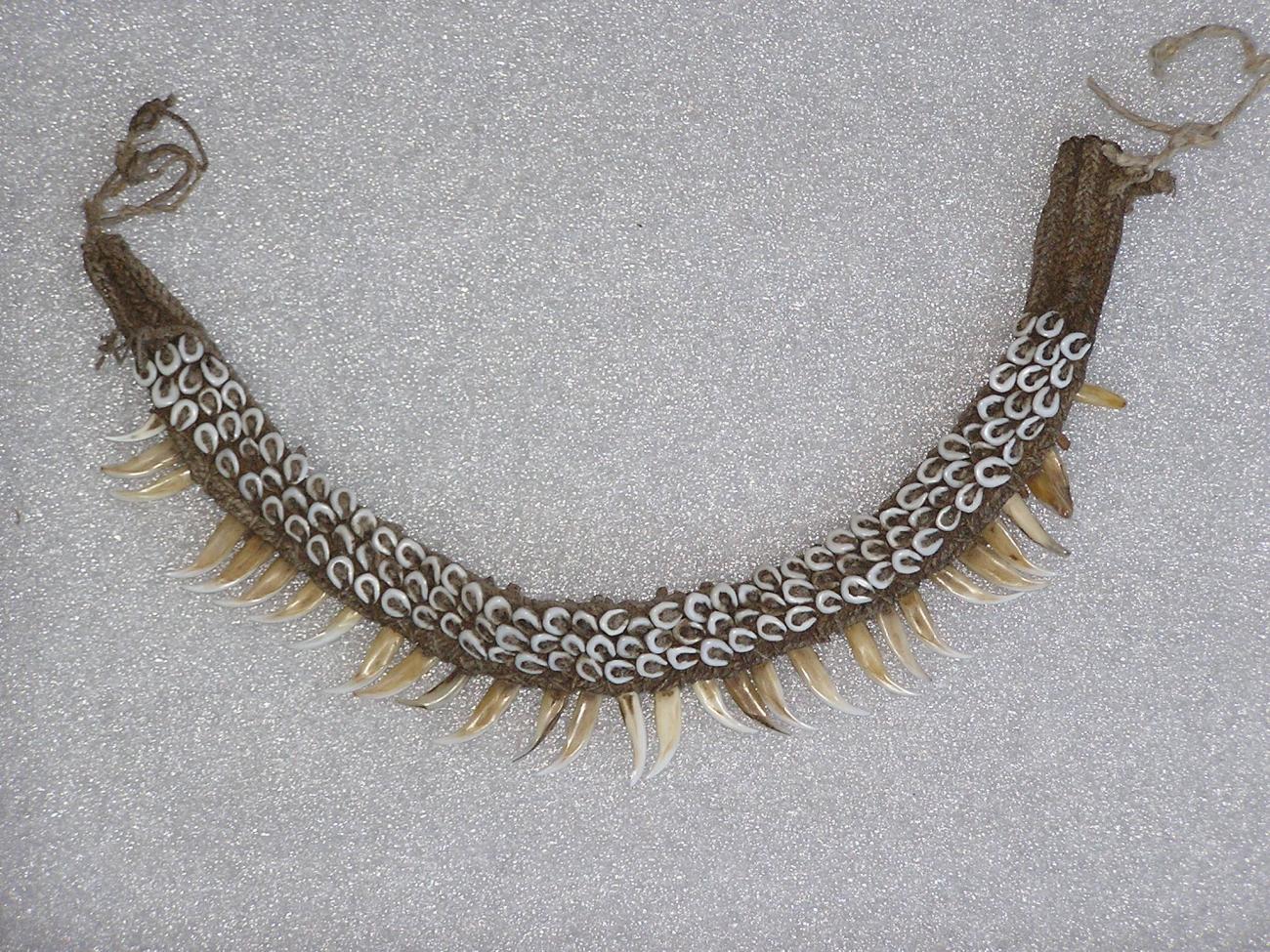 EA/84/4 -
ketting