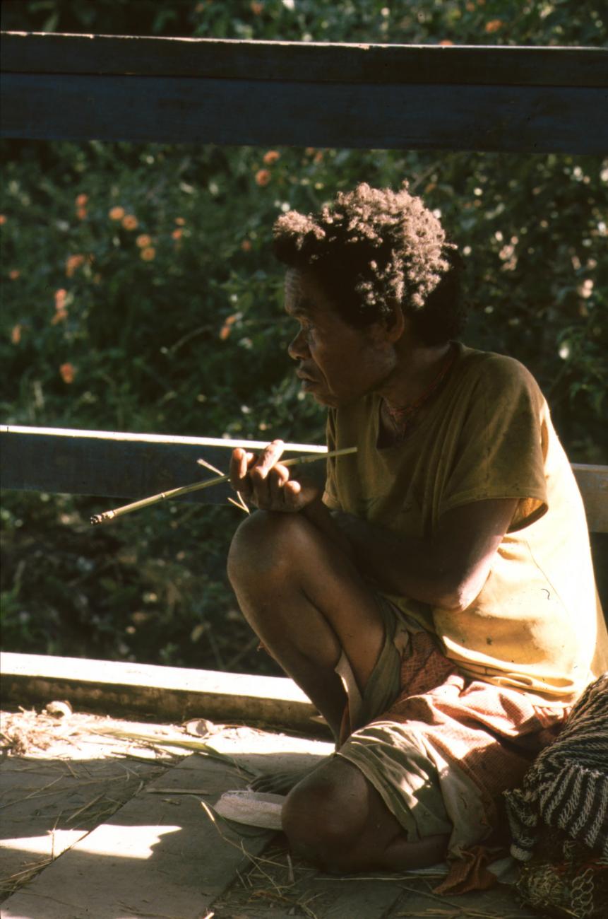 BD/166/235 -
Man with pipe