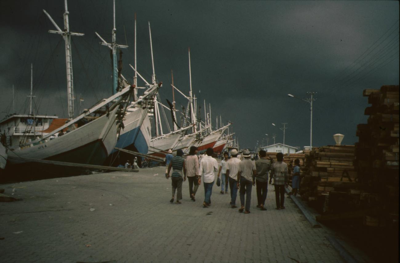 BD/166/274 -
Dark clouds over the port