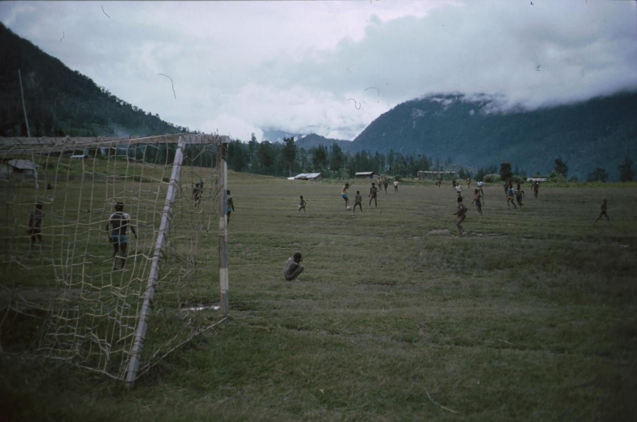 BD/166/399 -
Football match