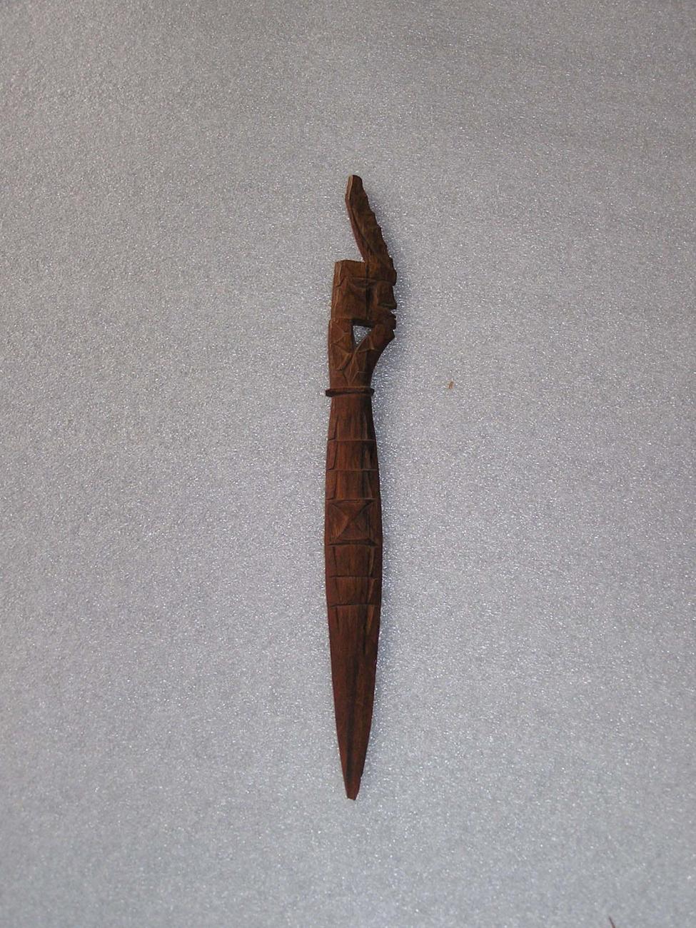EA/174/21 - 
briefopener  
