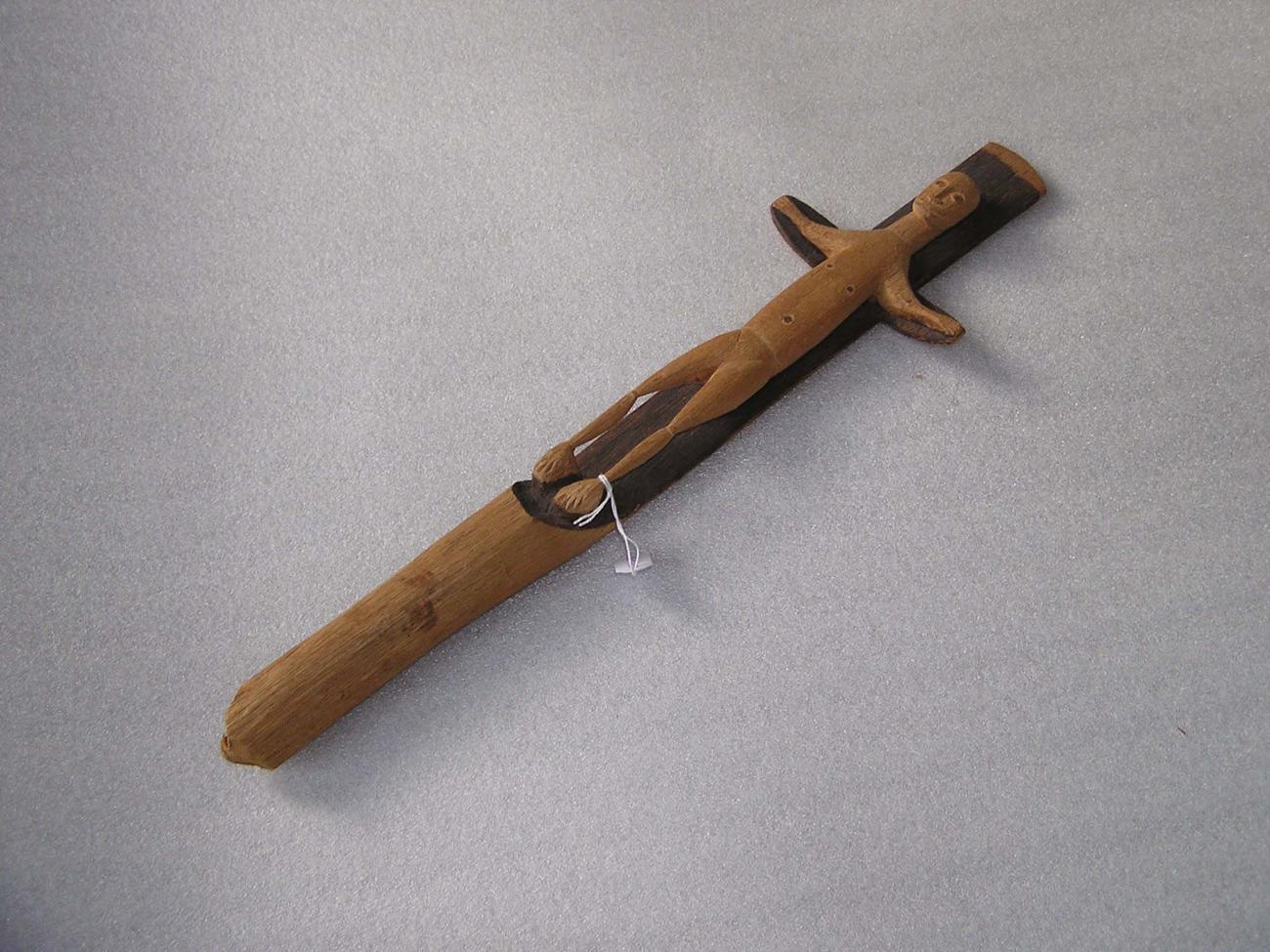 EA/174/5 - 
crucifix 
