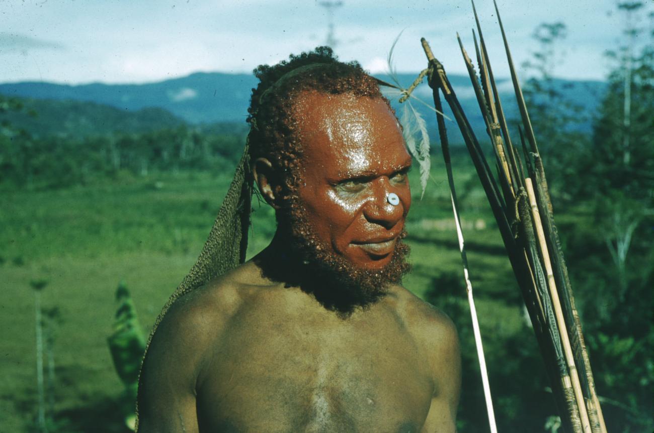 BD/209/3144 - 
Papua man

