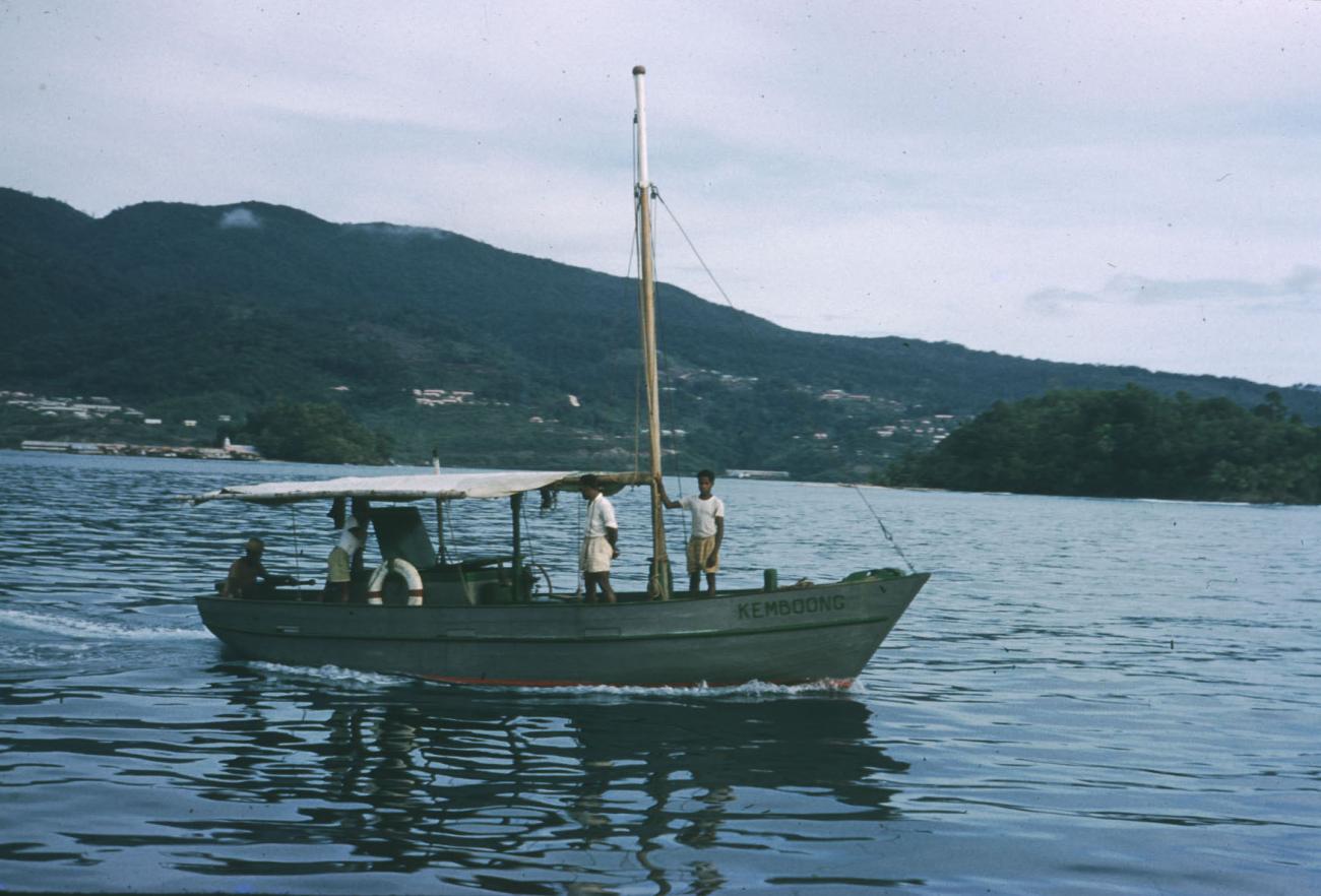 BD/209/5115 -
Vervoer per boot