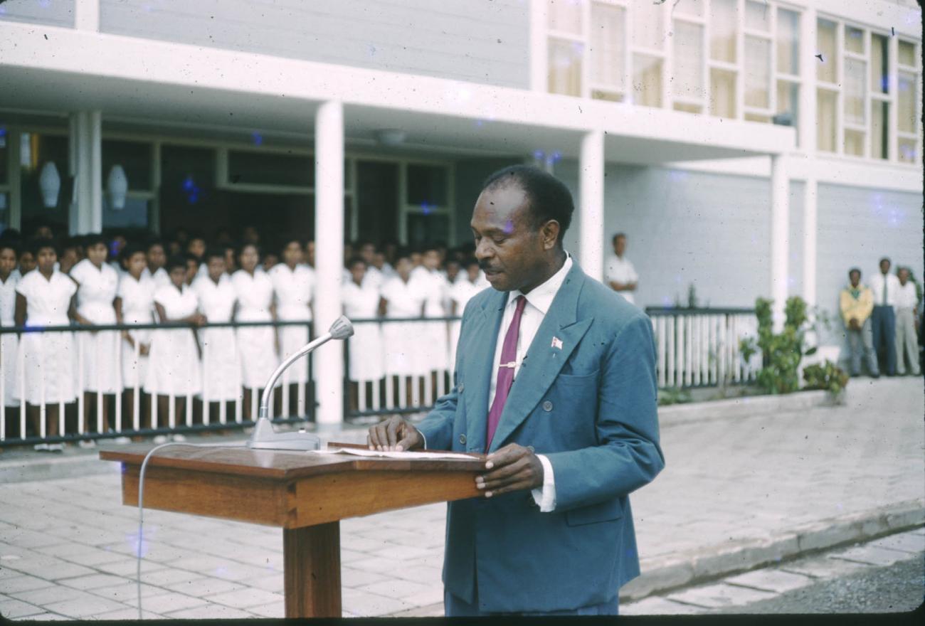 BD/209/9036 - 
Verkiezingen Nieuw Guinea Raad
