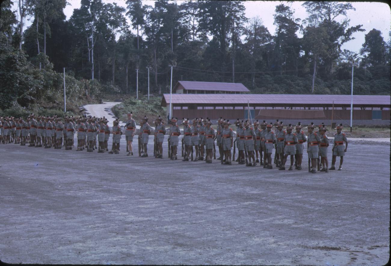 BD/209/9112 -
Opleidingskamp Papoea Vrijwilligers Korps te Manokwari