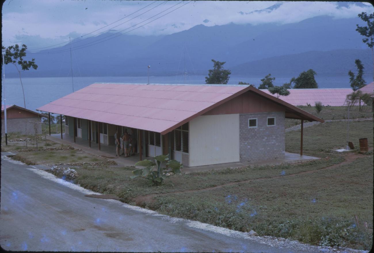 BD/209/9150 - 
Opleidingskamp Papoea Vrijwilligers Korps te Manokwari
