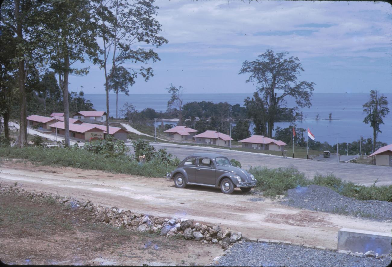 BD/209/9152 - 
Opleidingskamp Papoea Vrijwilligers Korps te Manokwari
