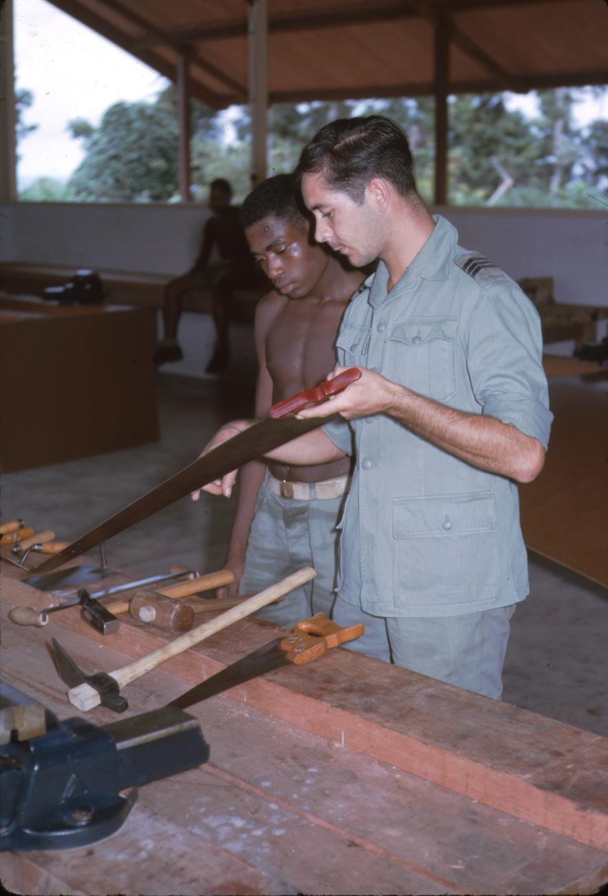 BD/209/9183 -
Opleidingskamp Papoea Vrijwilligers Korps te Manokwari