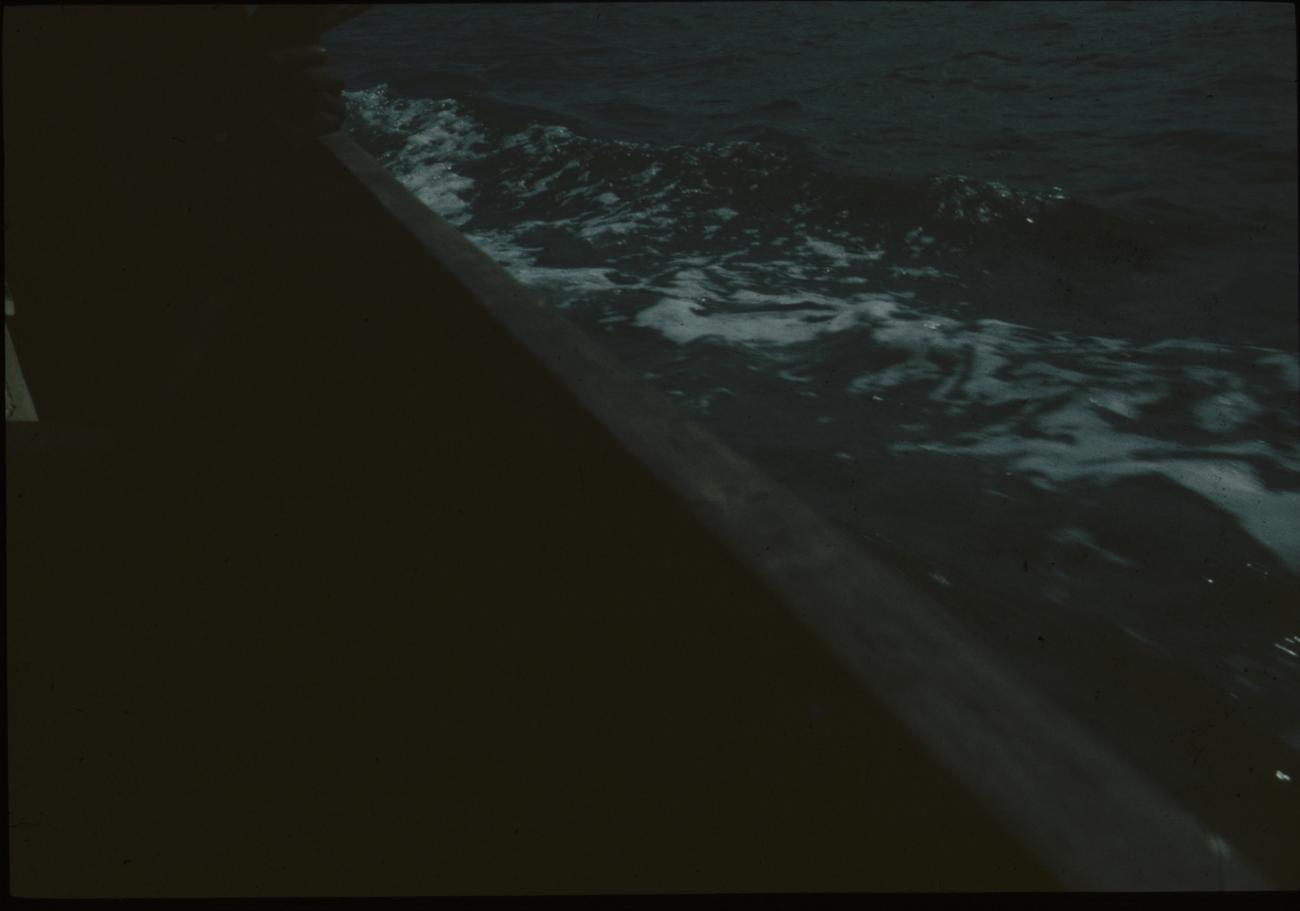 BD/144/634 - 
Dieptepeilingen Jap. Foto vanaf schip
