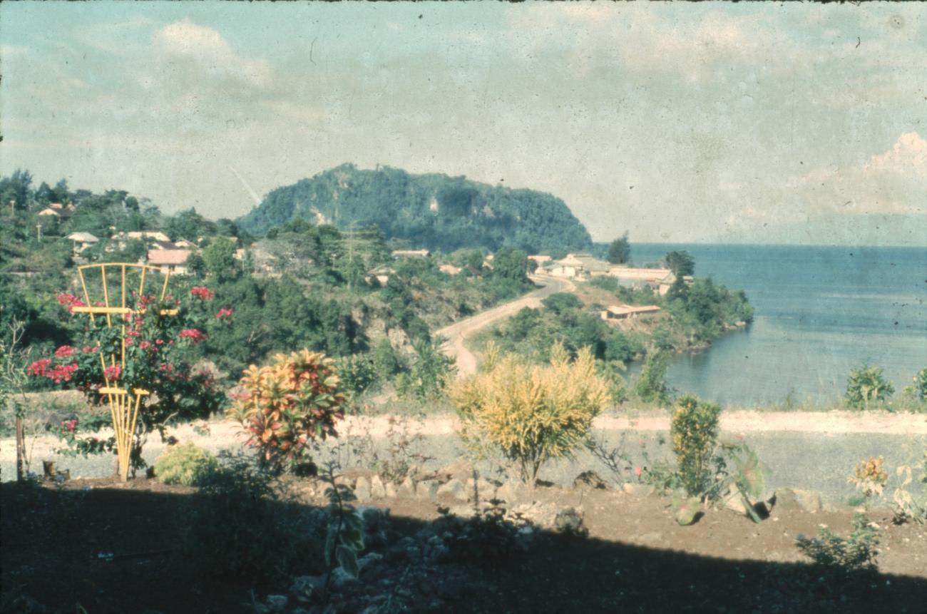 BD/67/145 - 
Landscape picture at Jayapura
