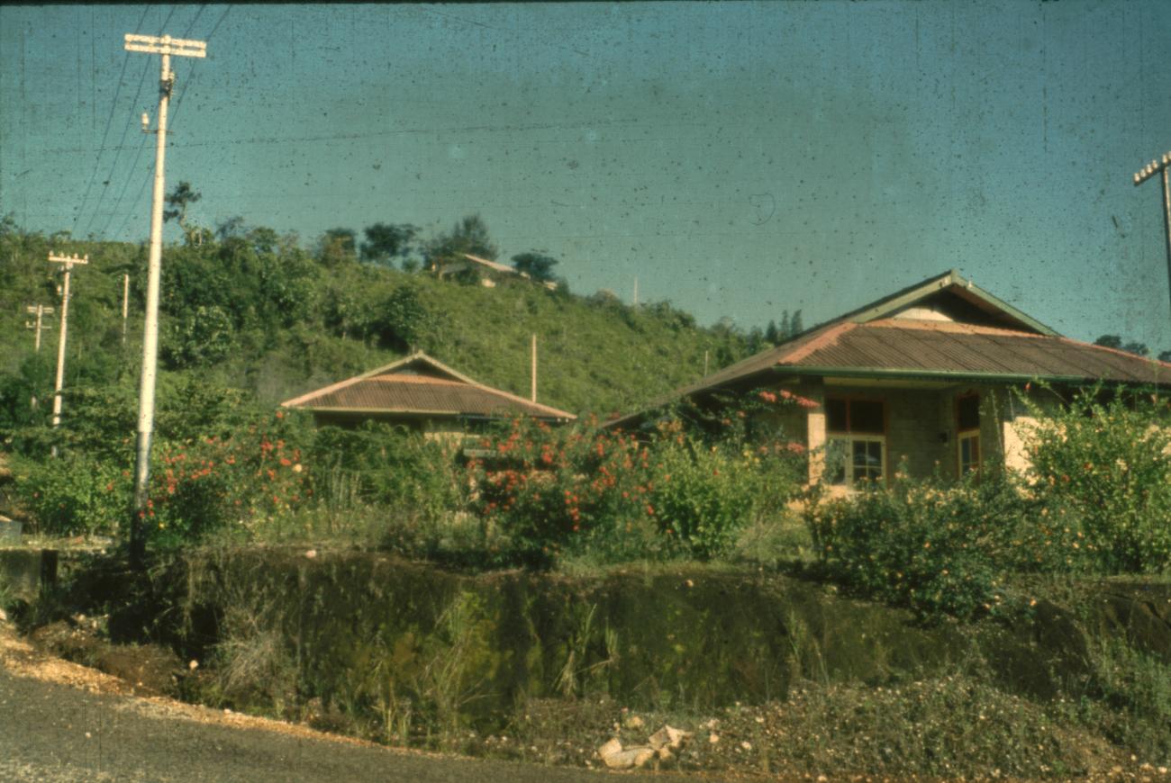 BD/67/174 - 
Houses up the slope
