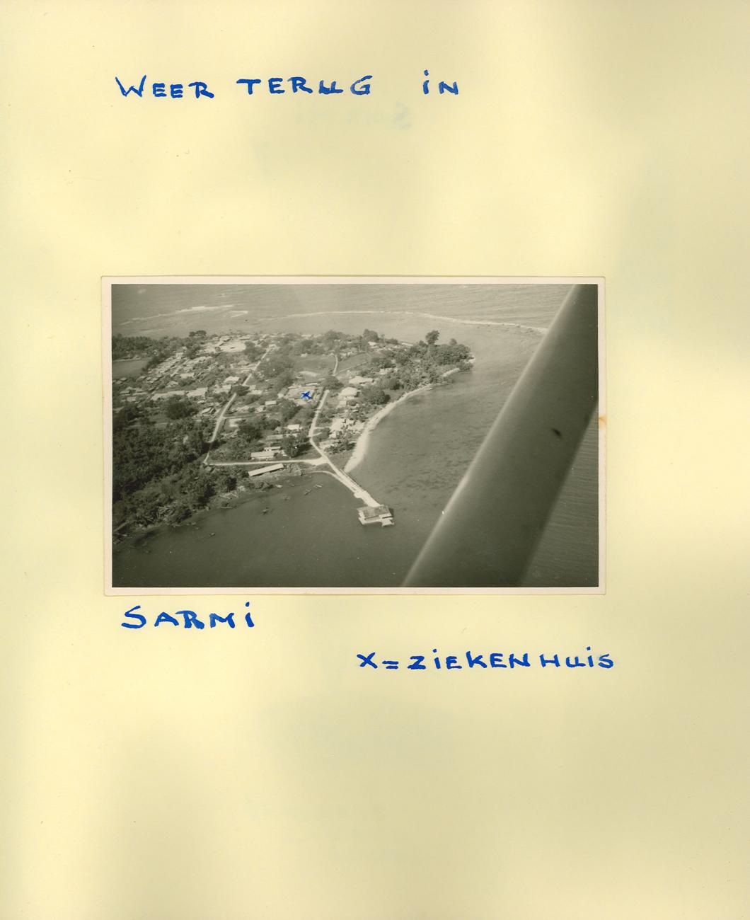 BD/83/51 -
Sarmi gezien vanuit de lucht