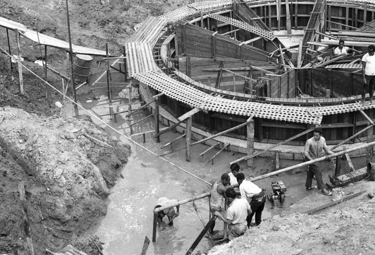 BD/133/1021 - 
Constructie van (mogelijk) waterzuiveringsinstallatie
