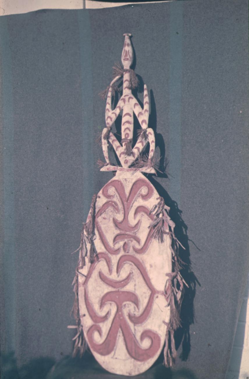 BD/145/269 - 
Kota Radya: Collectie dhr. Heines, schild
