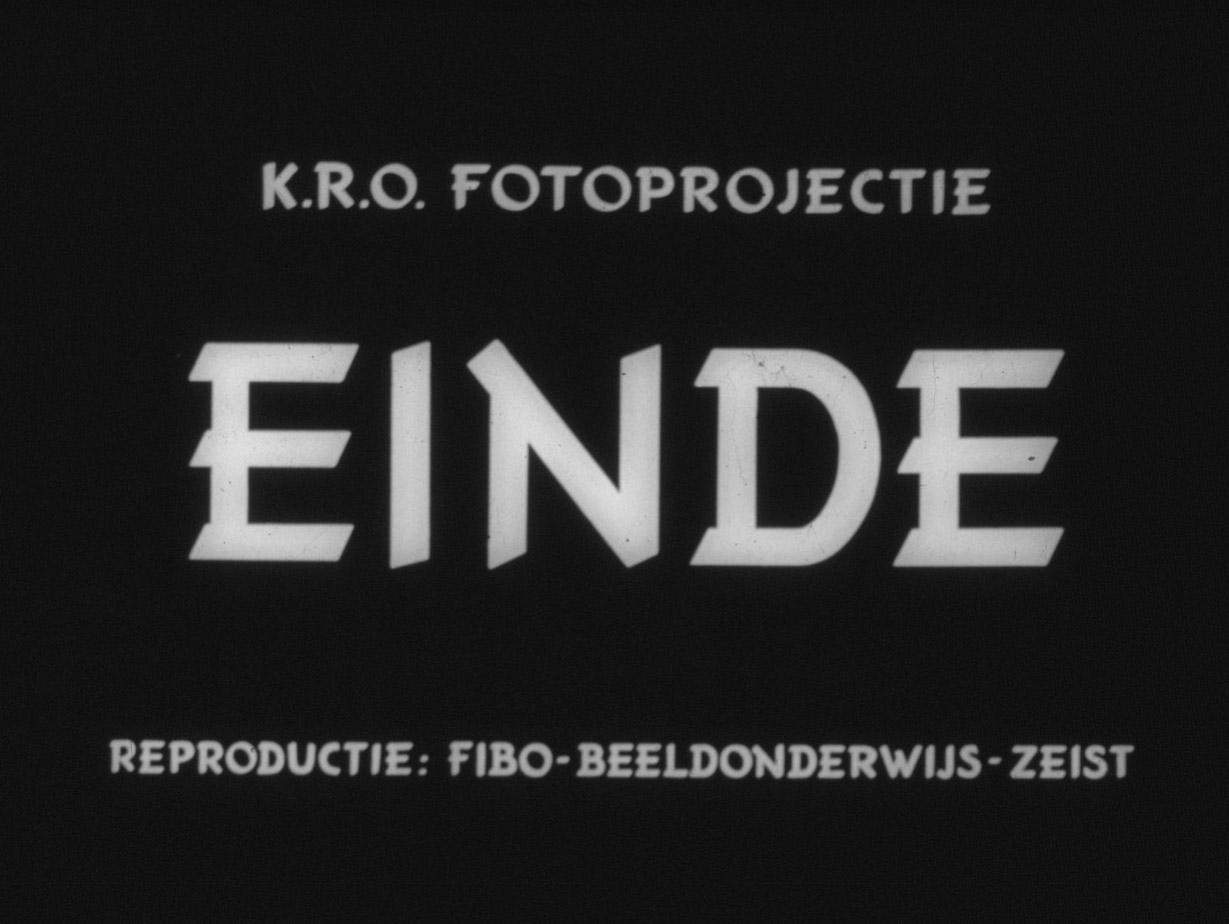 BD/285/147 - 
Tekst: K.R.O. Fotoprojectie EINDE
