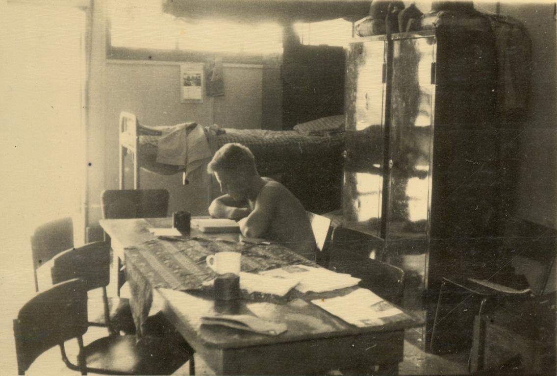 BD/318/55 -
Mariniers in slaapruimte
