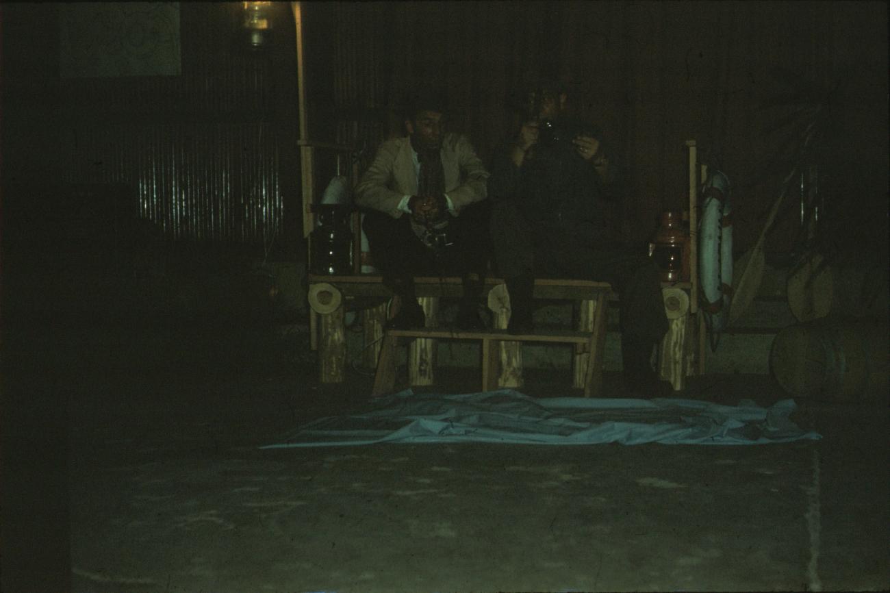 BD/171/935 -
Feestje.