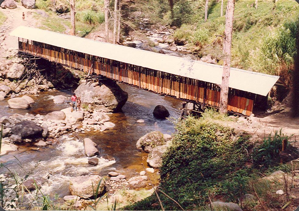 BD/269/965 - 
Overdekte brug
