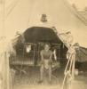 BD/318/96 Portret van mariniers in tent